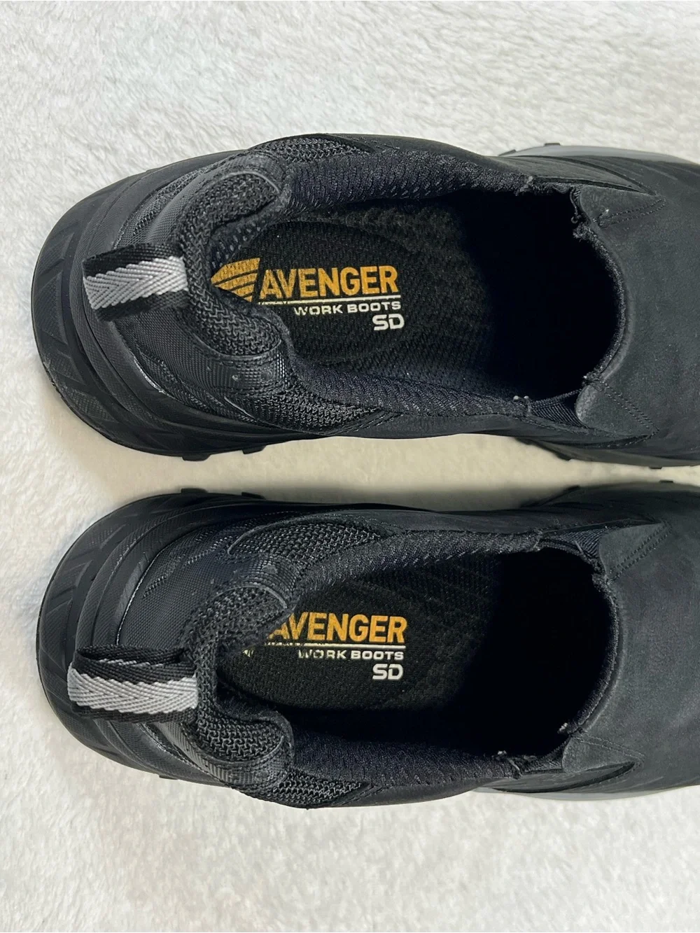 Avenger Men's Summit Trail Black and Gray Slip-On Work Shoes -Composite Toe SD10
